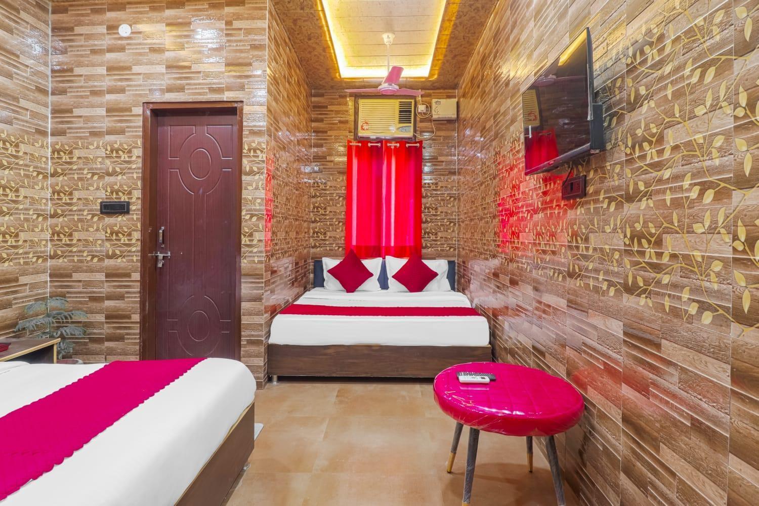 Hotel Krishna Priya Haridwār Exteriér fotografie